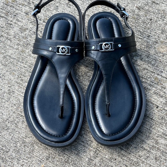 Michael Kors Mandy Black Women's Sandals with Logo - Picture 1 of 7